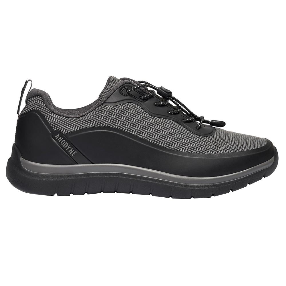 M016_Black