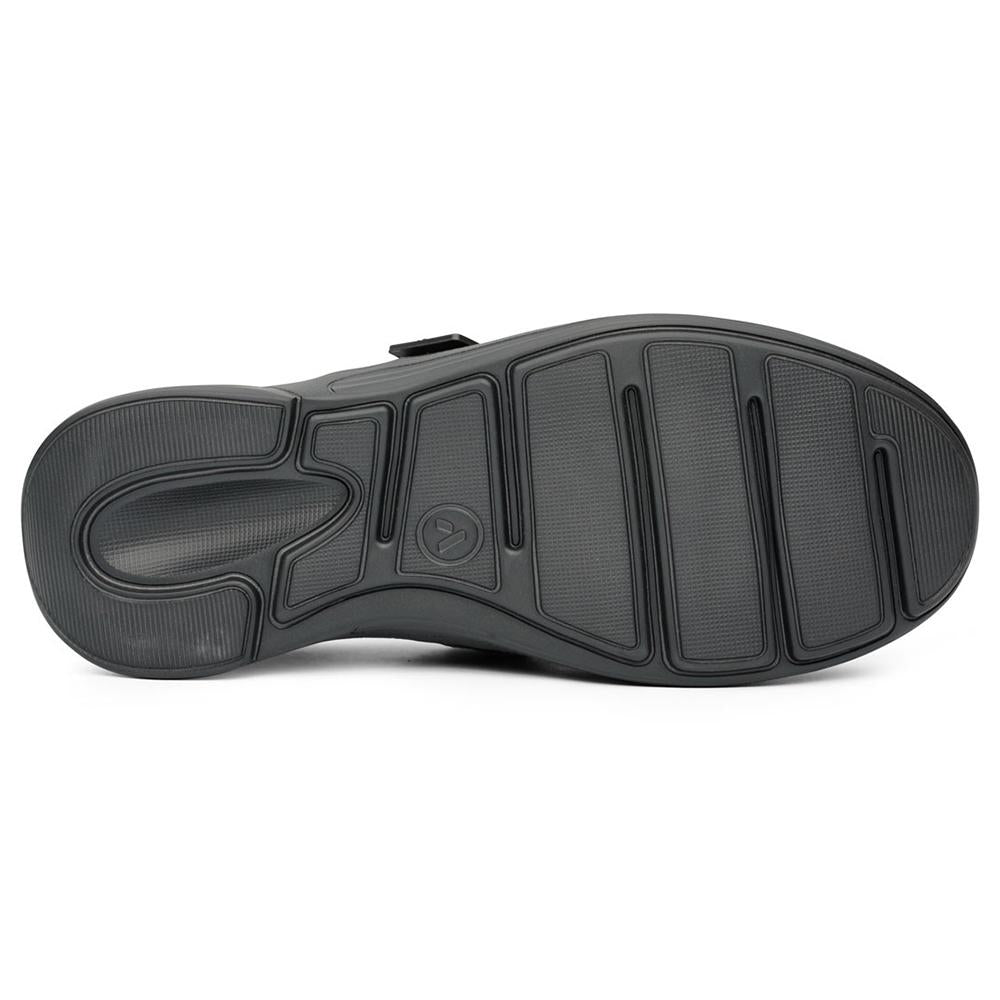 M052_Black_4